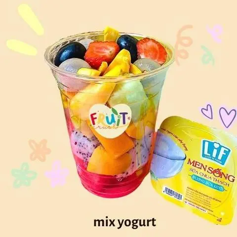 Hình ảnh Trái cây dầm sữa chua Fruit Crush - Ly 500ml