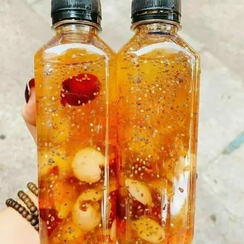 Hình ảnh Chè Dưỡng Nhan Chai 