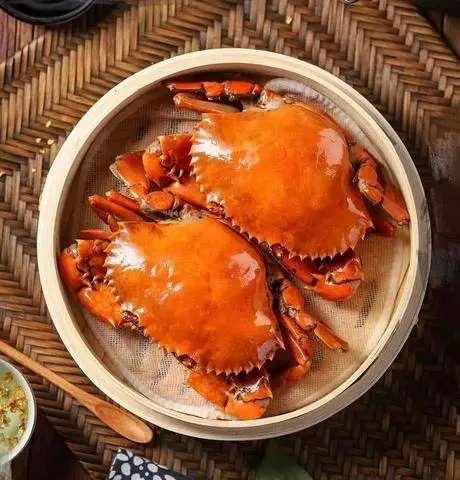 Hình ảnh cua hấp 2con size vừa 