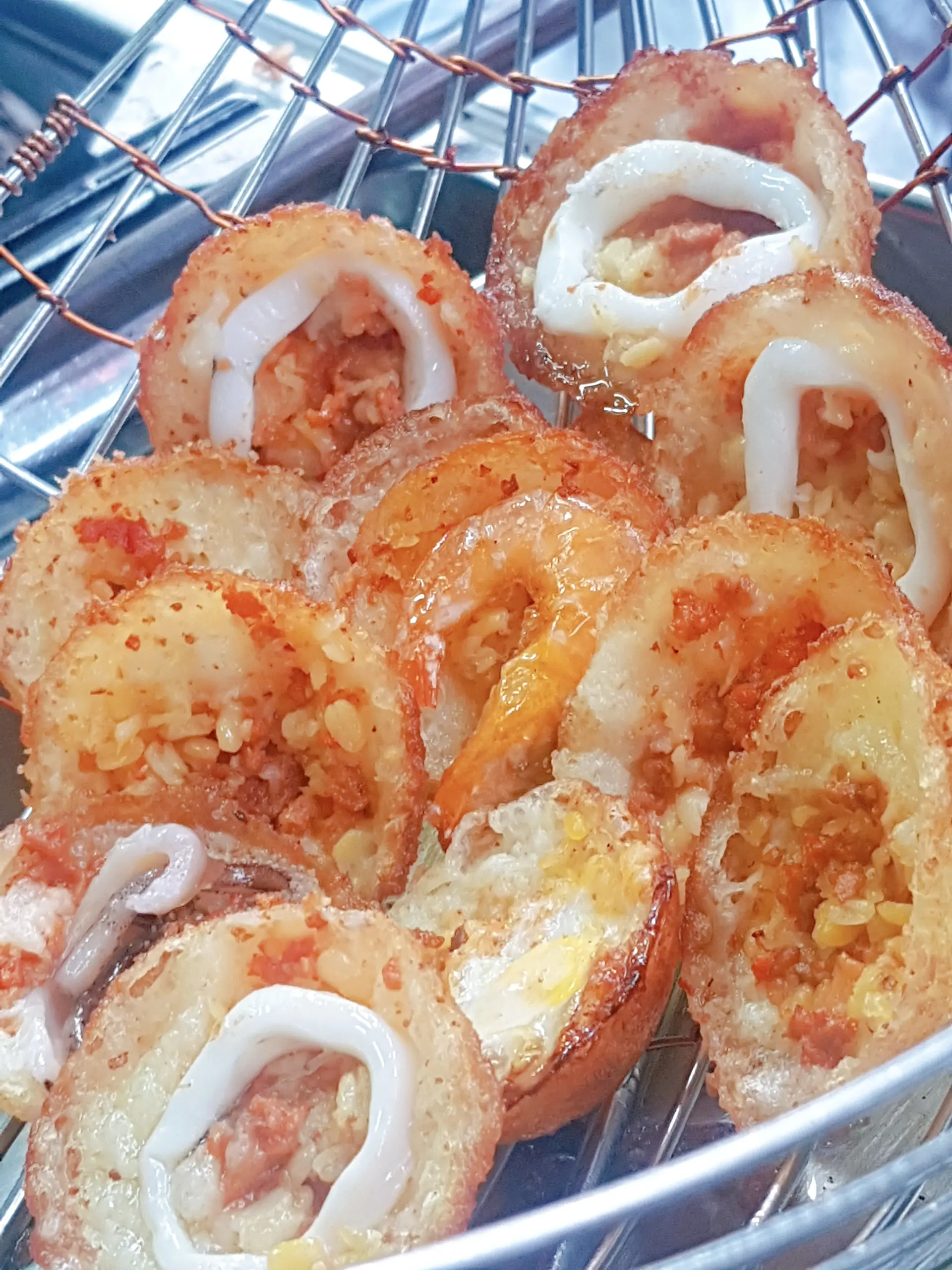 Hình ảnh 4 bánh khọt tôm và 4 bánh khọt thịt