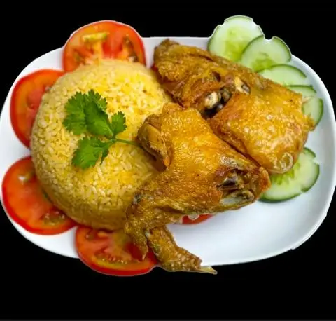 Hình ảnh 1/4 cánh ức chiên nước mắm