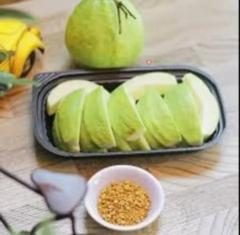 Hình ảnh Ổi 300gr - muối Tây Ninh