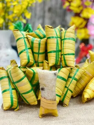 Hình ảnh Bánh Lá Dừa Nhân Đậu - 5 bánh 