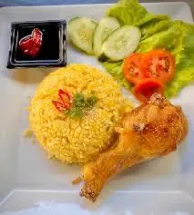 Hình ảnh cơm Đùi gà xối mỡ 