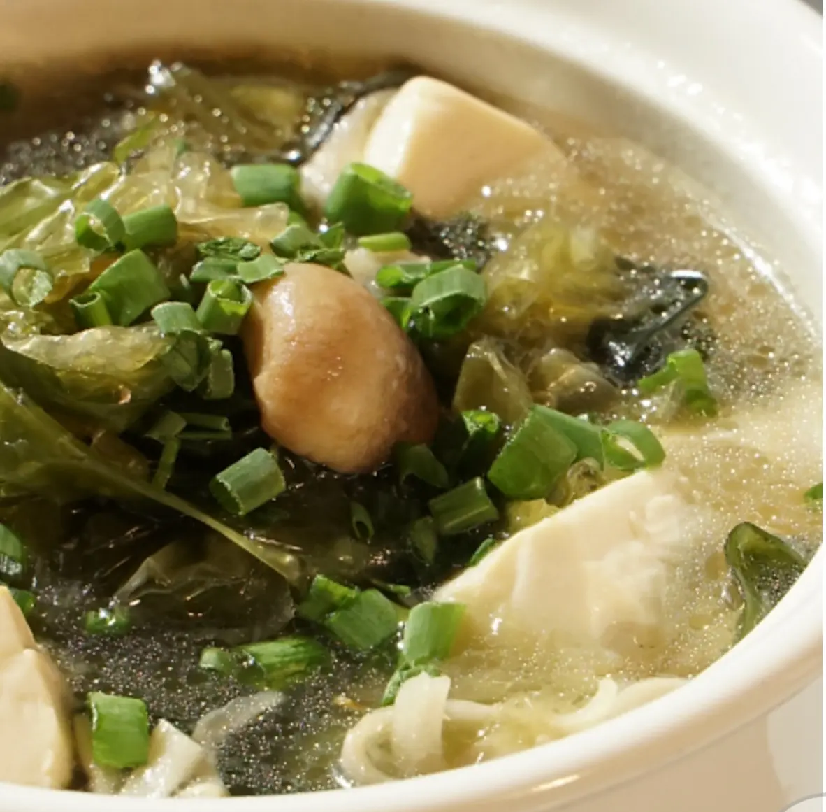 Hình ảnh Canh rong biển chay - Seaweed tofu soup