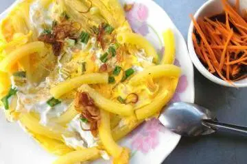 Hình ảnh Nui chiên trứng