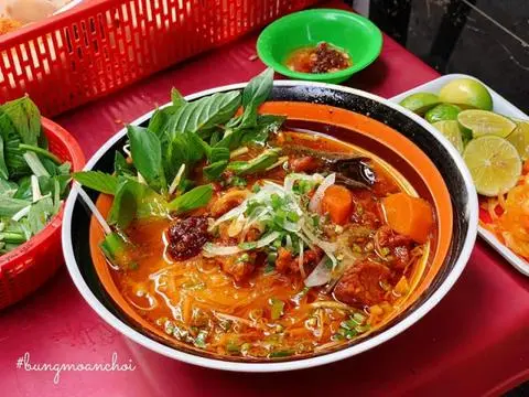 Hình ảnh MÌ BÒ KHO 