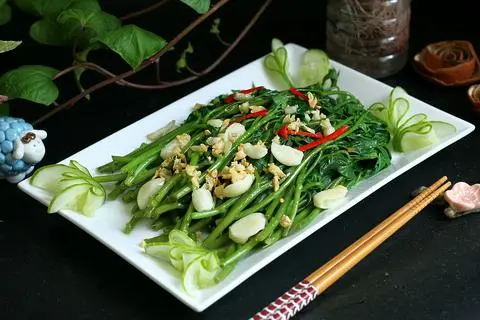 Hình ảnh Rau lang xào tỏi
