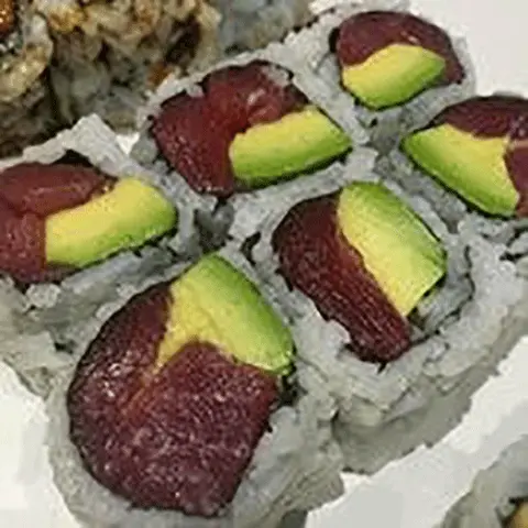 Hình ảnh Tuna avokado maki