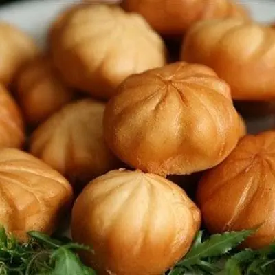Hình ảnh 12 cái bánh bao chiên sữa