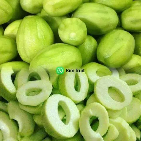 Hình ảnh Cóc non - xoài non - kèm muối tôm
