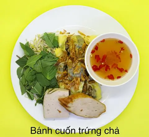 Hình ảnh Bánh cuốn trứng chả