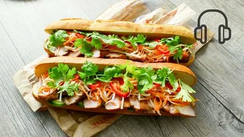 Hình ảnh Baguette khổng lồ Đặc Biệt kèm trứng khuấy