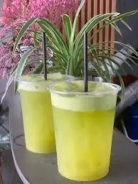 Hình ảnh nước mía ly khổng lồ
