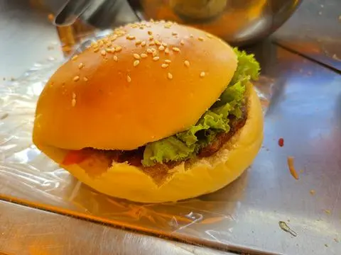 Hình ảnh Hambuger bò