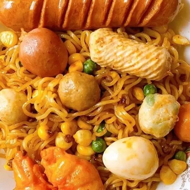 Hình ảnh Mì Trộn Thập Cẩm 