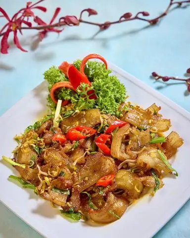 Hình ảnh HEO TIÊN CẢNH XÀO XẢ ỚT