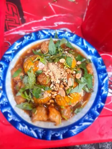 Hình ảnh trứng vịt lộn xào me