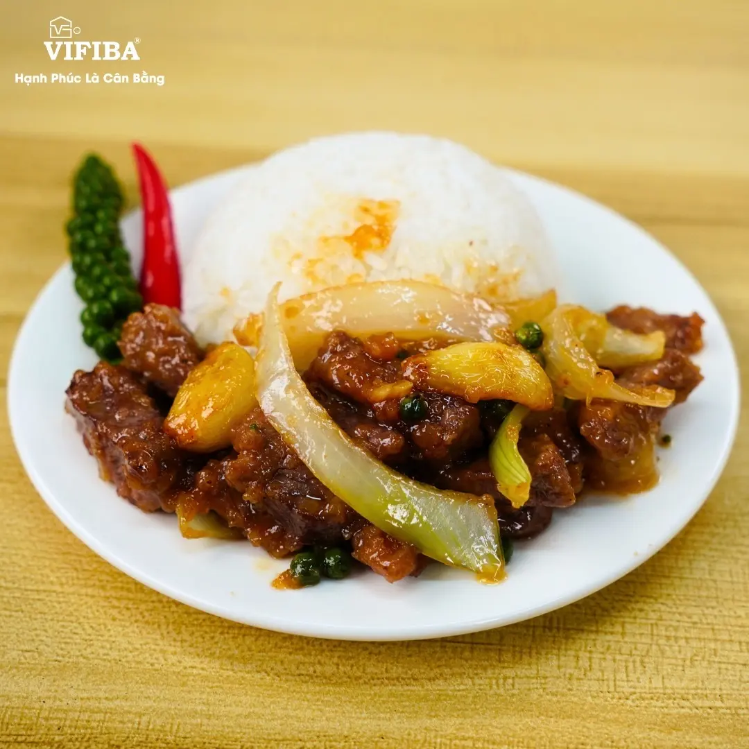 Hình ảnh Cơm trắng bò cháy tỏi