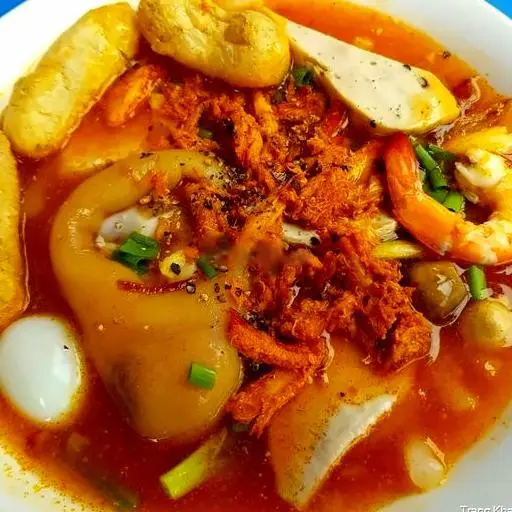 Hình ảnh Bánh canh Thập Cẩm (Không Giò)