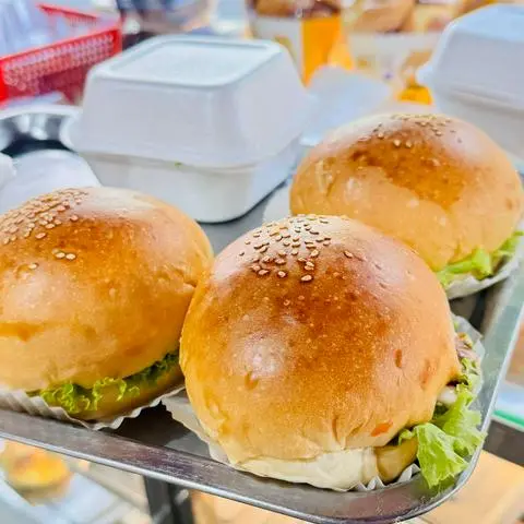 Hình ảnh Hamberger Bò Chà Bông