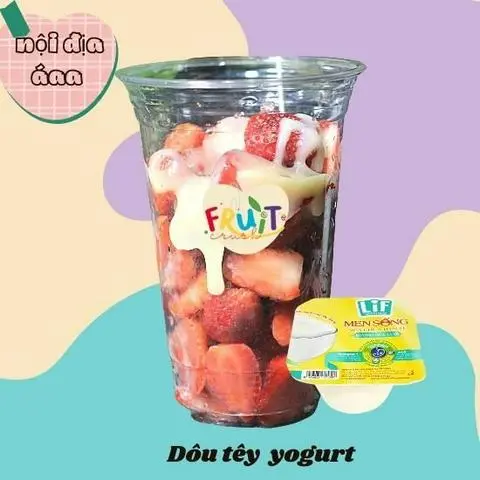 Hình ảnh Dâu Tây Dầm Sữa Chua