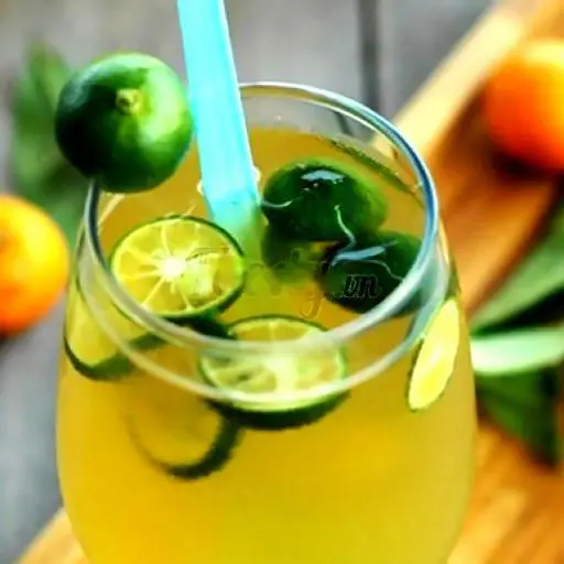 Hình ảnh Hồng  trà tắc trân châu L
