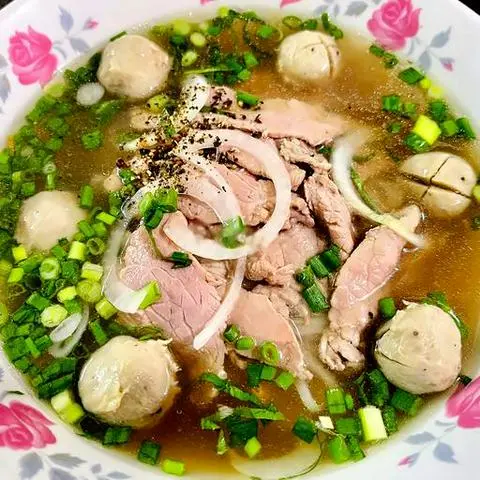 Hình ảnh Phở tái bò viên