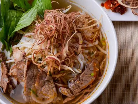Hình ảnh Bún Bò Tái