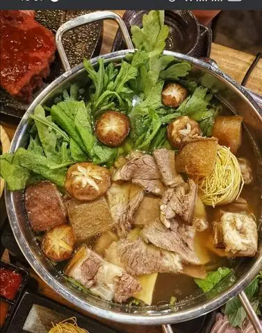 Hình ảnh Bắp bò+thịt nạm+bò viên thêm 