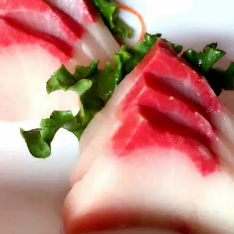 Hình ảnh S10 - hamachi sashimi