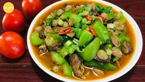 Hình ảnh Lòng Gà Xào Mướp