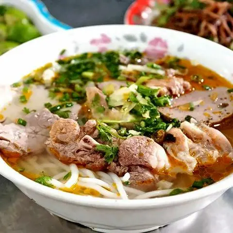 Hình ảnh Bún bò Ngự bình
