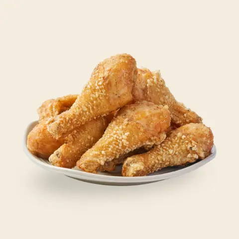 Hình ảnh Đùi tỏi gà Karaage M (4 miếng)
