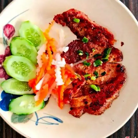 Hình ảnh Cơm sườn trứng