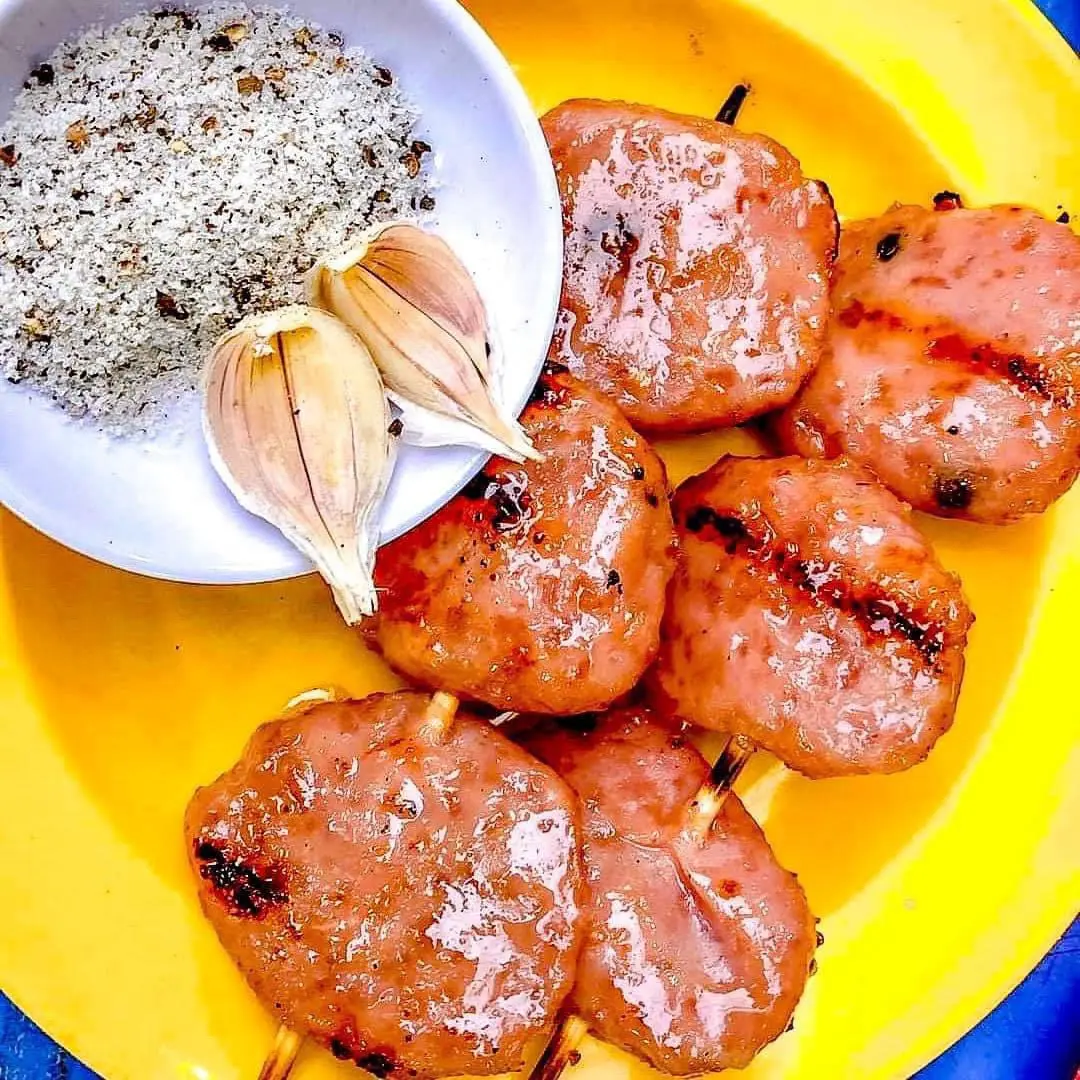 Hình ảnh Nem chua phan rang nướng