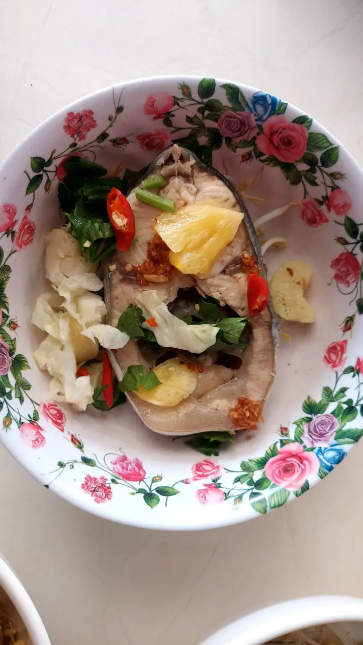 Hình ảnh Canh chua khứa cá hú