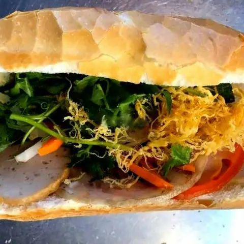Hình ảnh Bánh mì trứng chà bông