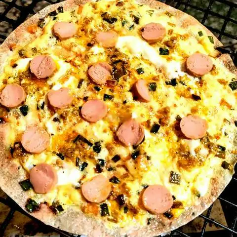 Hình ảnh Bánh tráng nướng Trứng gà - xúc xích - thịt bằm