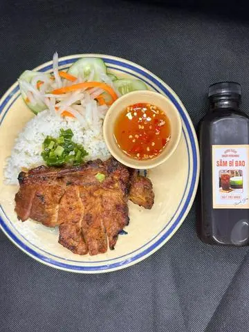Hình ảnh Cơm Ba Rọi + Thanh Mát 
