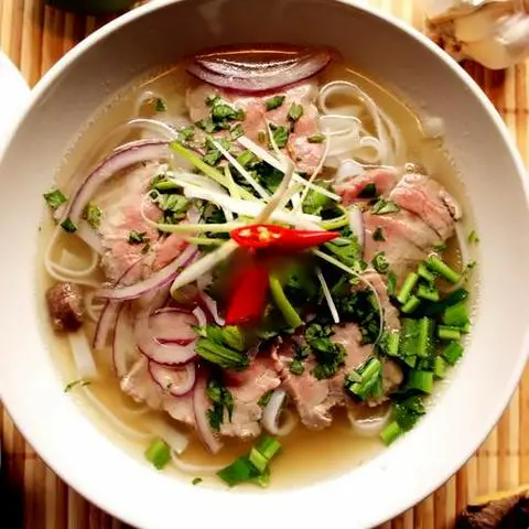 Hình ảnh Phở tái