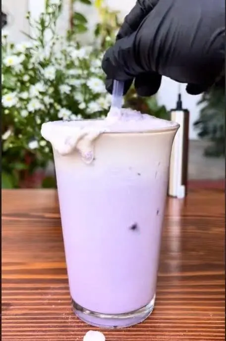 Hình ảnh Khoai Môn Latte Kem Muối