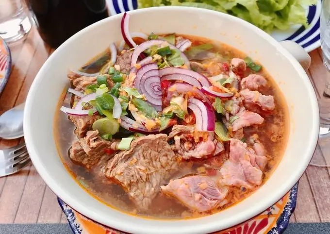 Hình ảnh Bún bò tái