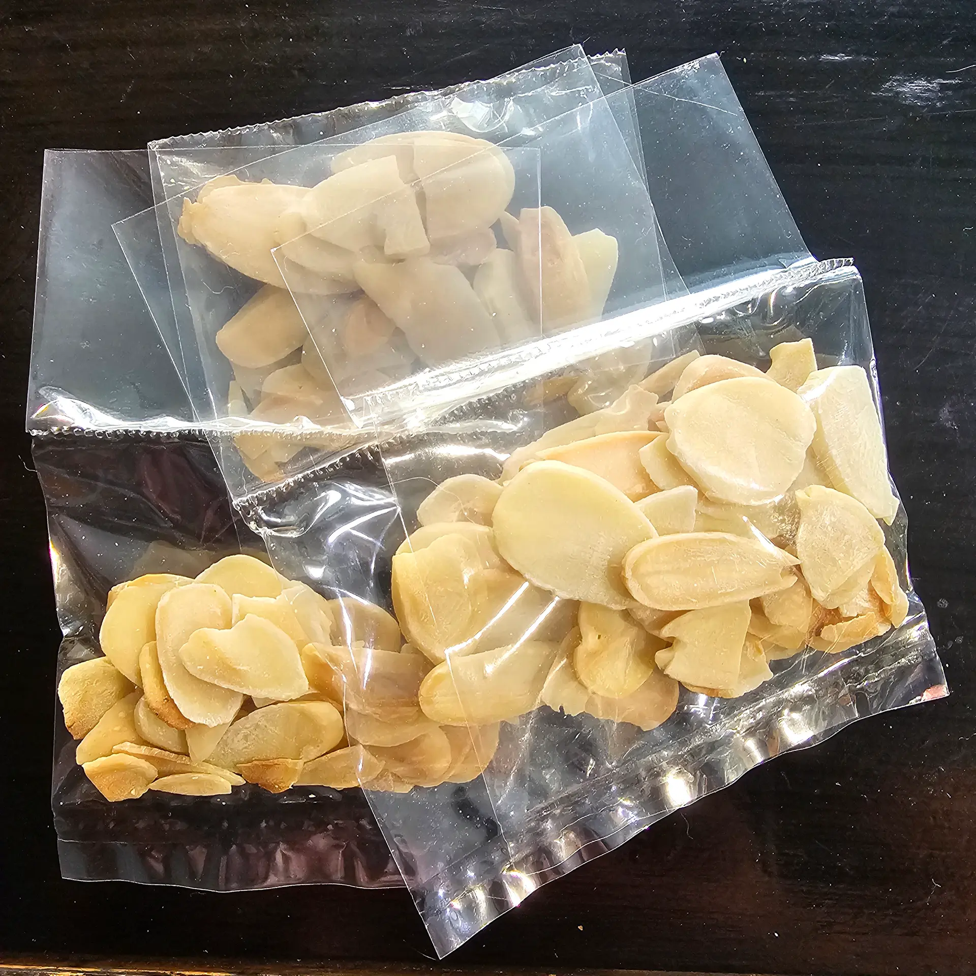 Hình ảnh Hạnh nhân gói