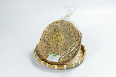 Hình ảnh Bánh Tráng Mè Ngọt 5 Cái 