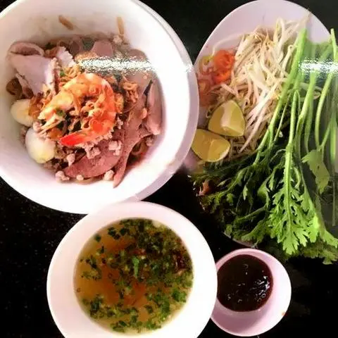 Hình ảnh Hủ tiếu nam vang khô