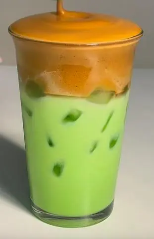 Hình ảnh Cà Phê Sâm Dứa Sữa