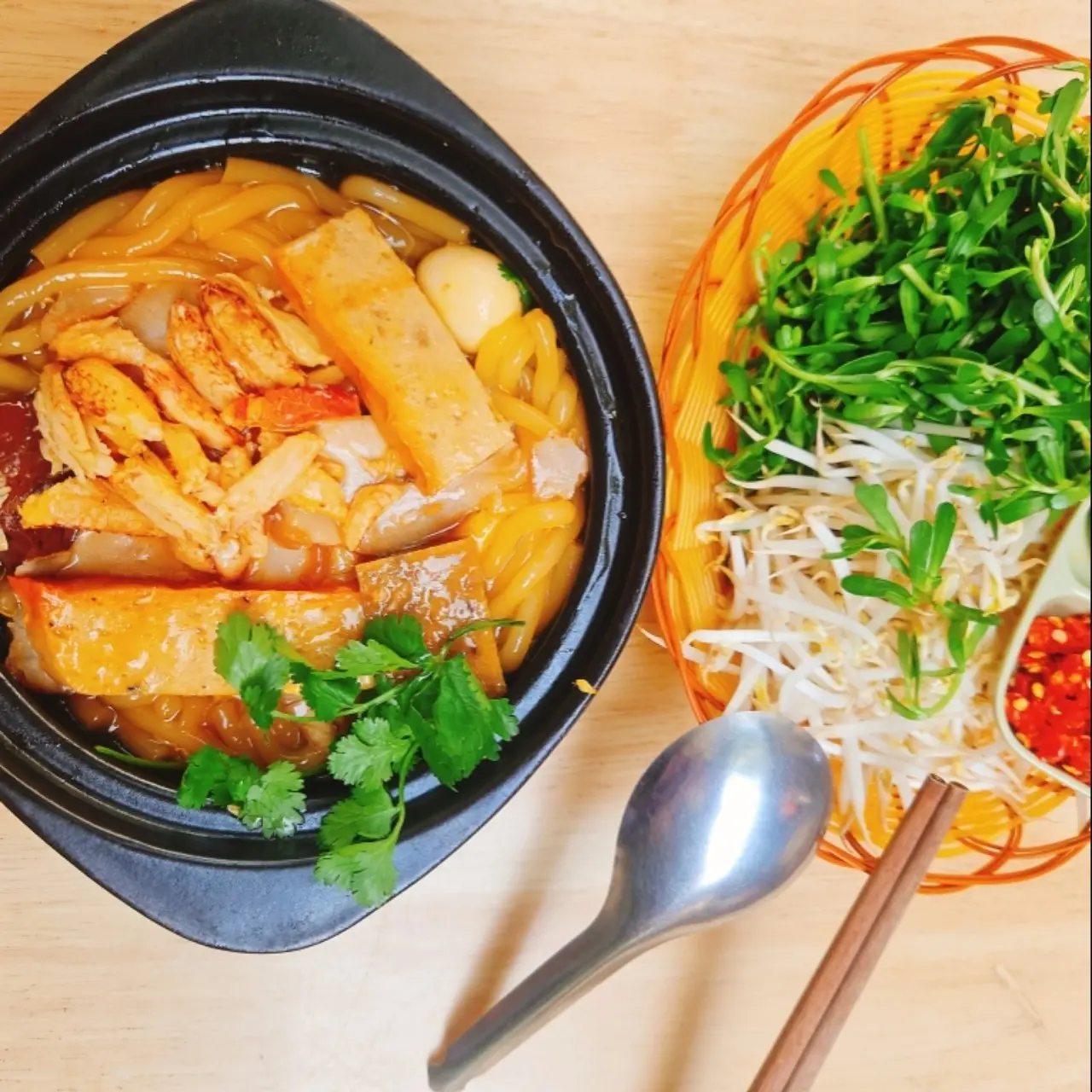 Hình ảnh Bánh canh cua chả 