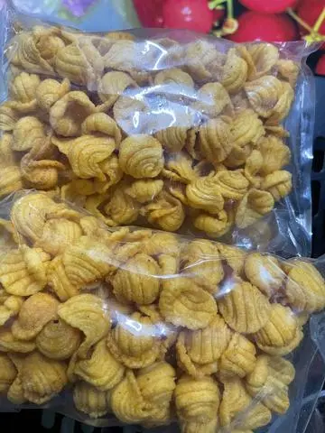 Hình ảnh Bánh con sò mặn mặn cay cay