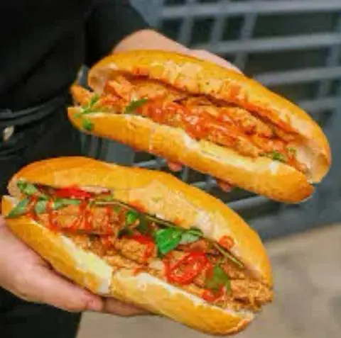 Hình ảnh Bánh mì chả cá Vũng Tàu